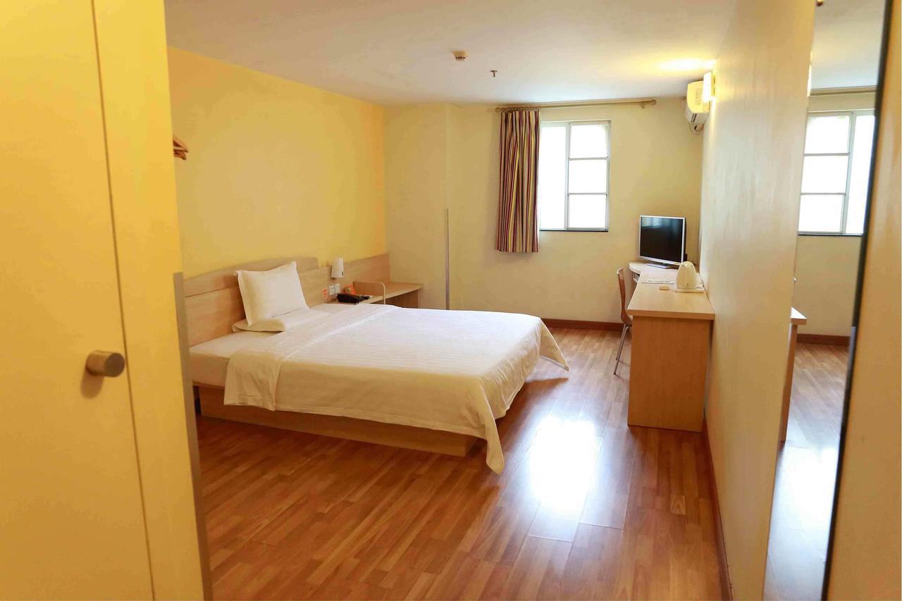 7Days Inn Guangzhou Southern Hospital Medical College Station エクステリア 写真