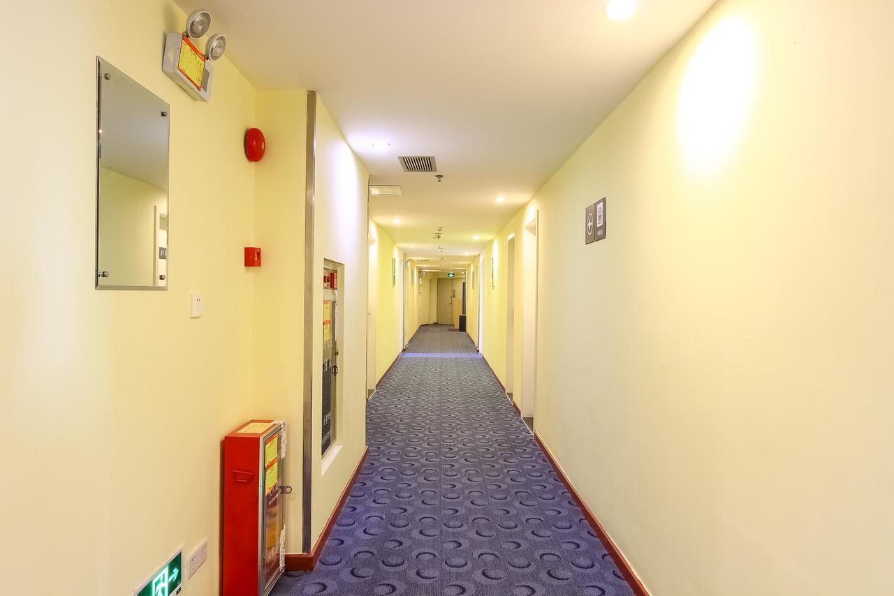 7Days Inn Guangzhou Southern Hospital Medical College Station エクステリア 写真